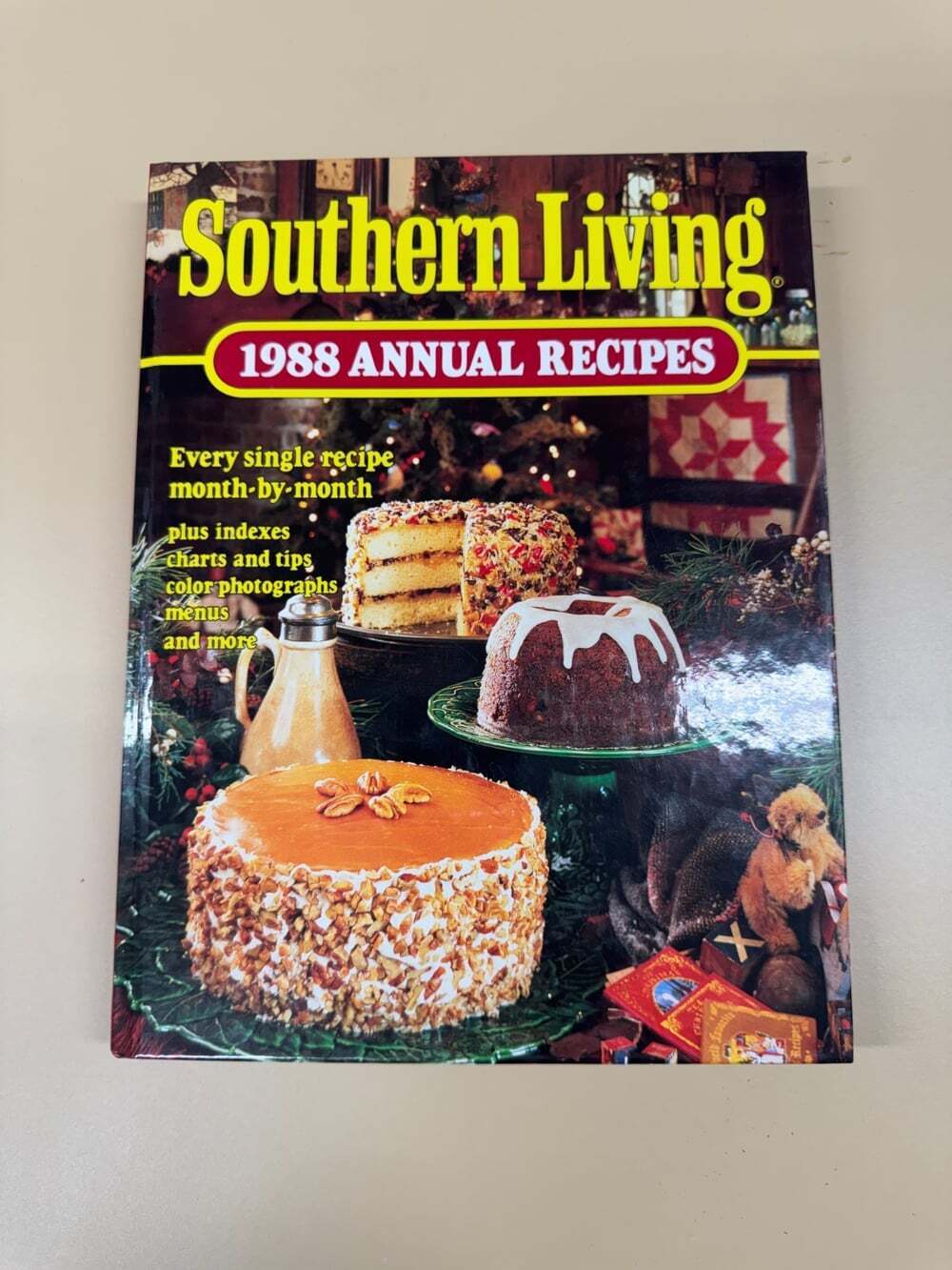 Southern Living 1988 Annual Recipes Vintage Hardcover Cookbook Oxmoor House